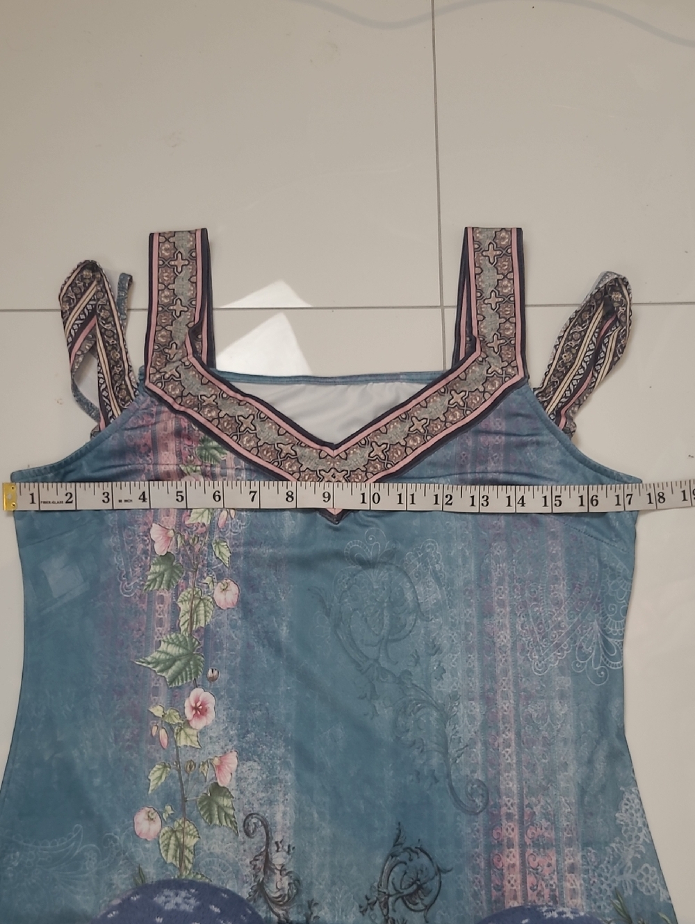 Boho Blue Floral Cold Shoulder V-Neck Summer Dress - Size MEDIUM - Picture 9 of 13